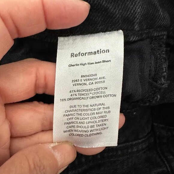 Reformation Charlie High Rise Jean Short Distress Washed Black Sz 24 - Picture 6 of 7